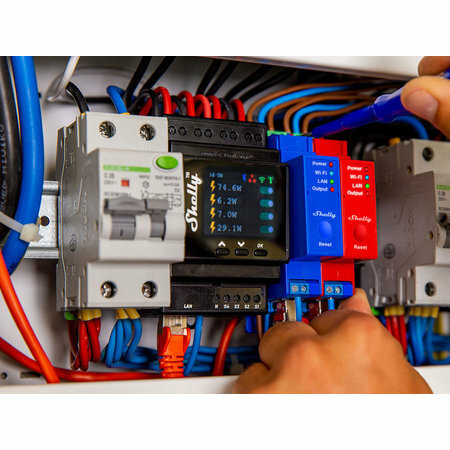 Shelly PRO 3 DIN-Rail schakelaar