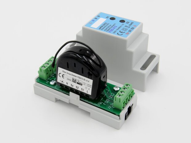 Adapter D212 voor DIN TH35-rail tbv Fibaro Dimmer 2