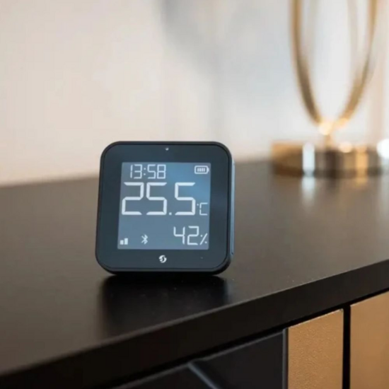 Shelly BLU H&amp;T Display ZB &ndash; Slimme Zigbee Temperatuur- en Luchtvochtigheidssensor met Display - Zwart hashop.nl
