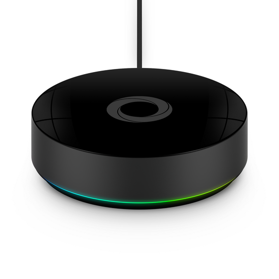 Homey Pro (2026) smart home hub, product in gebruik op een vlakke ondergrond